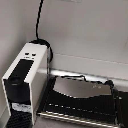 Centro Zona Artistica ホームステイ